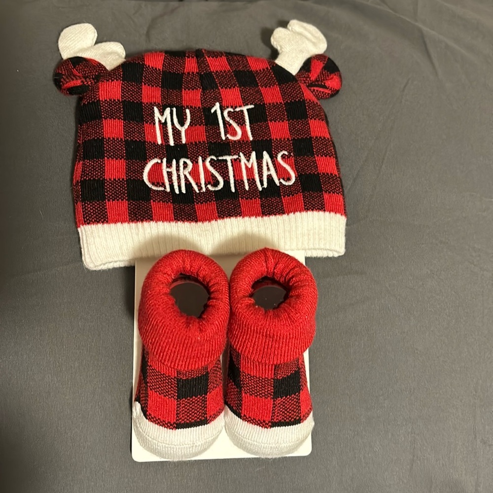 NYGB TWO  Baby’s First Christmas hat and booties